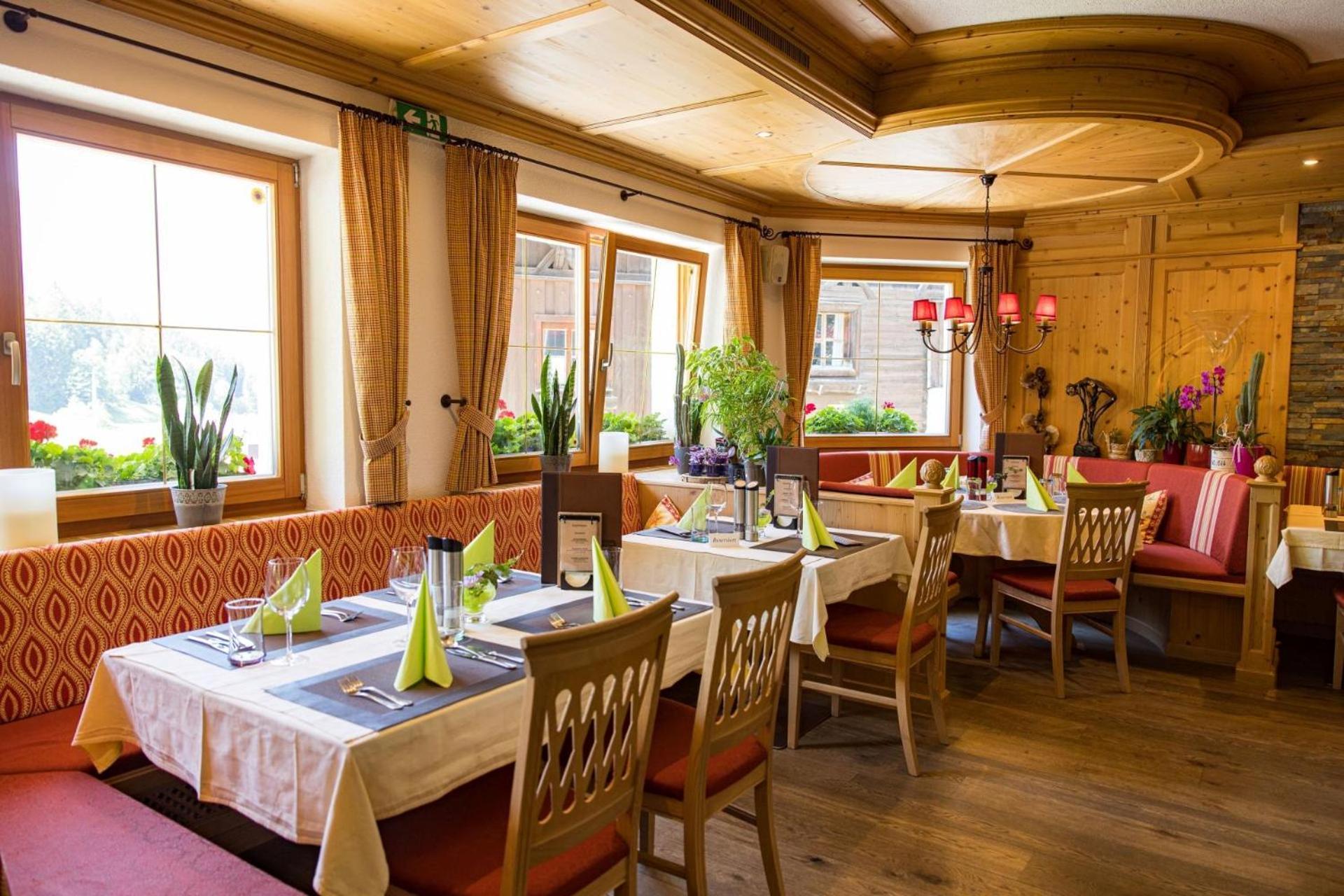 Gasthof Alpenblick Tobadill 외부 사진